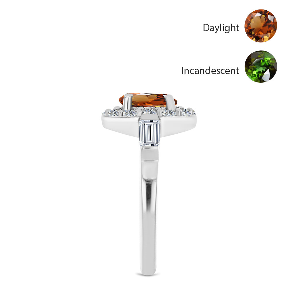 Anillo de Plata con Zultanita de Anatolia certificado y cultivado en laboratorio y Topacio Blanco