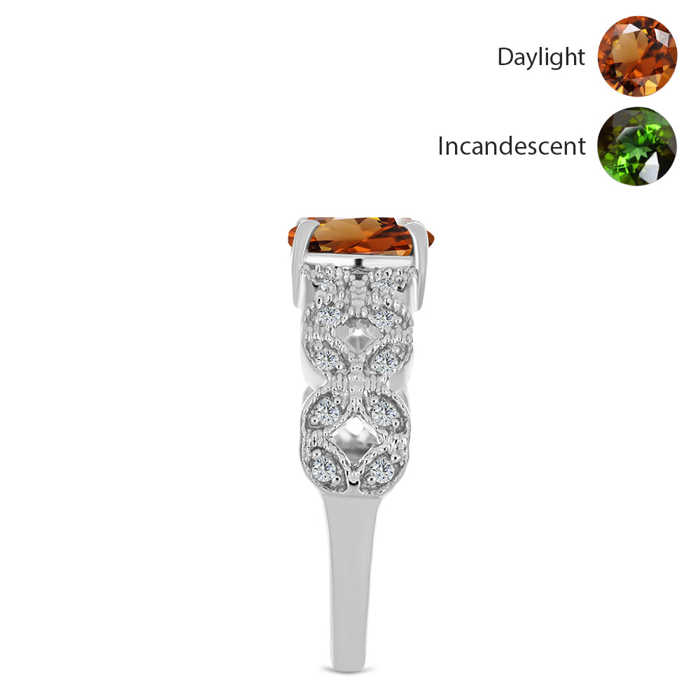 Anillo de Plata con Zultanita de Anatolia certificado y cultivado en laboratorio y Topacio Blanco