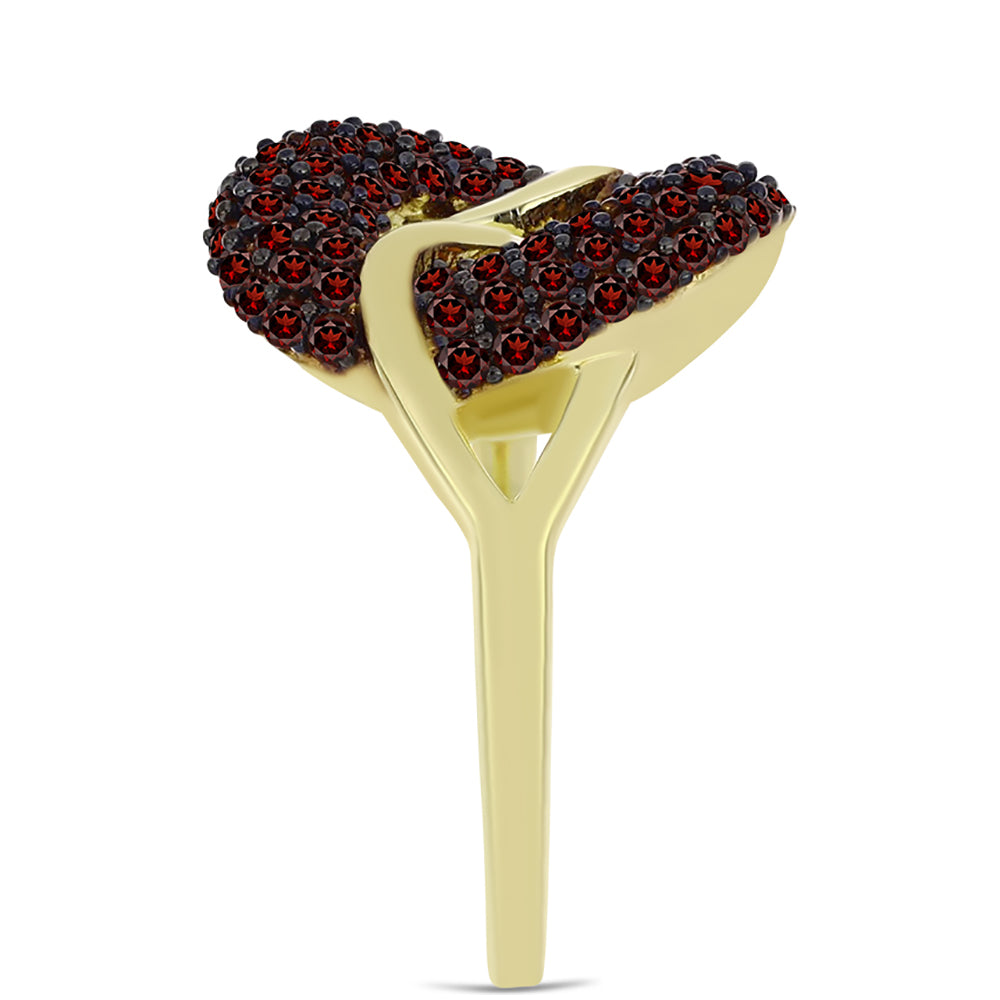 Anillo de Plata Bañada en Oro con Granate Barton