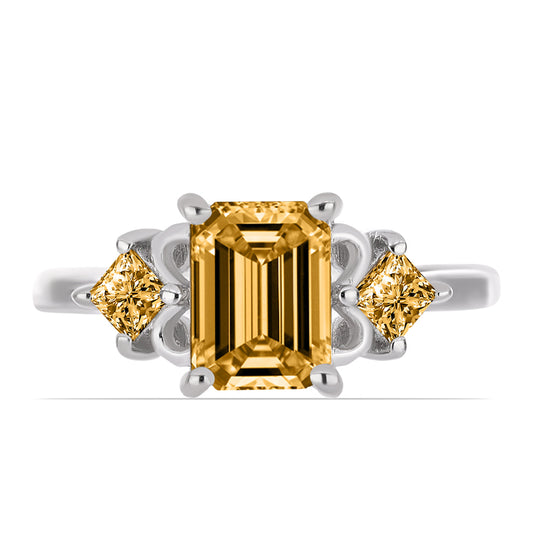 Anillo de Plata con Moisanita Champagne