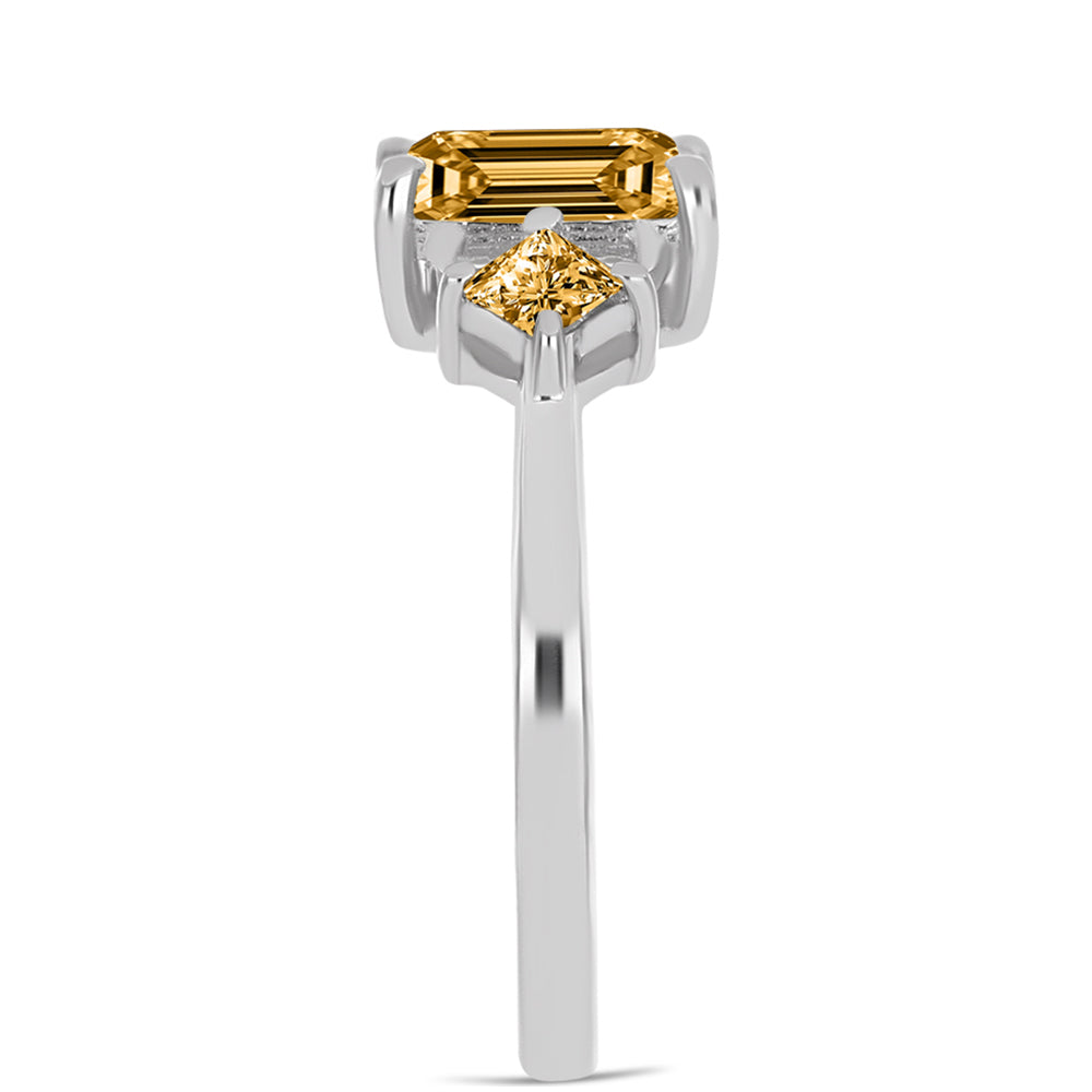 Anillo de Plata con Moisanita Champagne