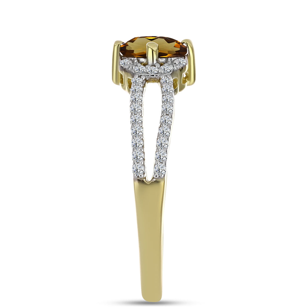 Anillo de Plata Bañada en Oro con Cuarzo Coñac y Topacio Blanco