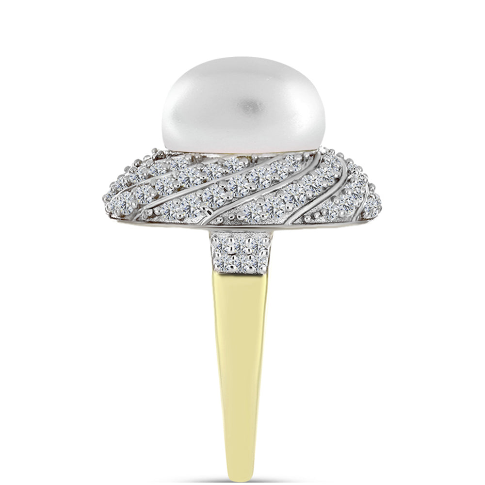 Anillo de Plata Bañada en Oro con Perla de Agua Dulce y Topacio Blanco