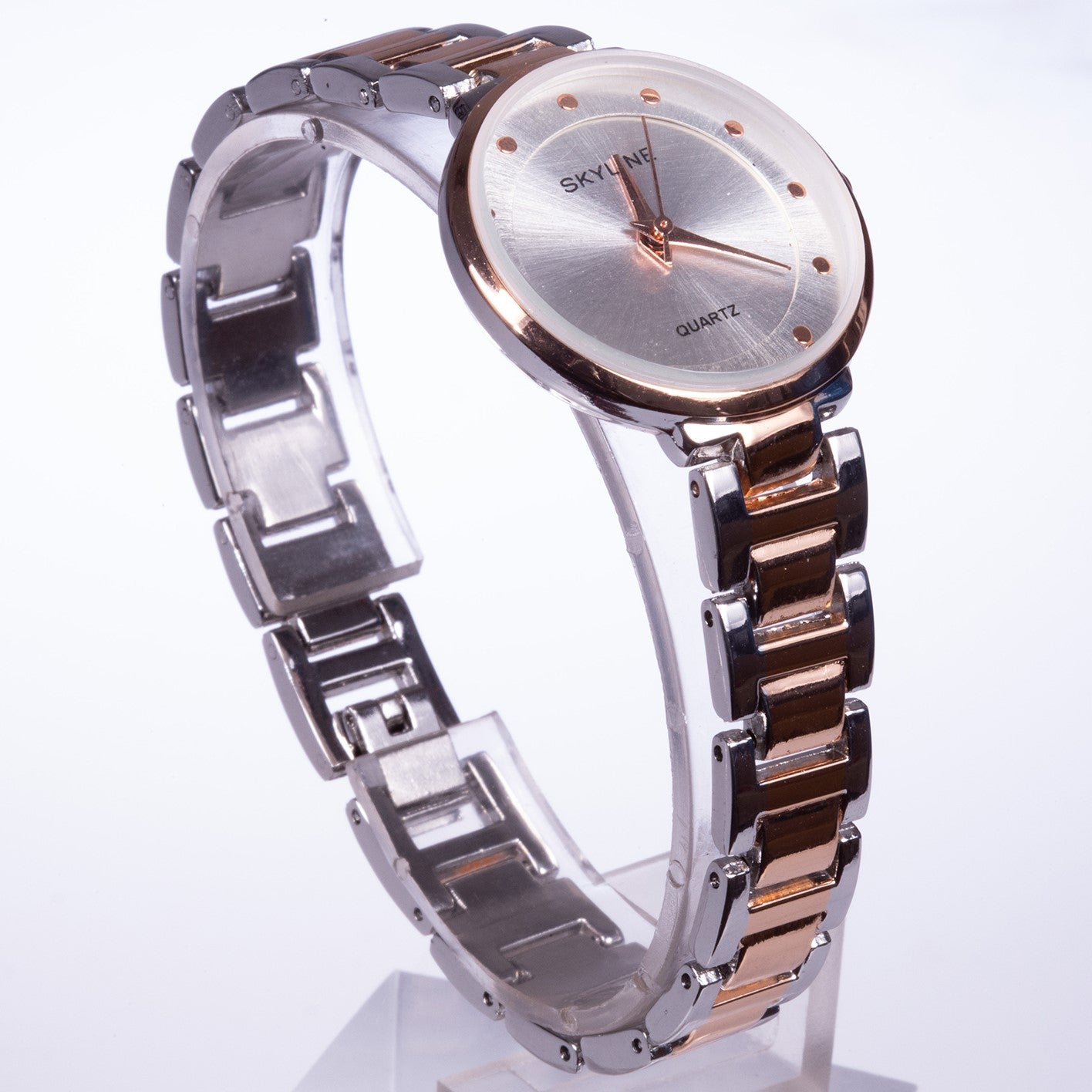 Reloj de moda para mujer con banda de acero, color dorado