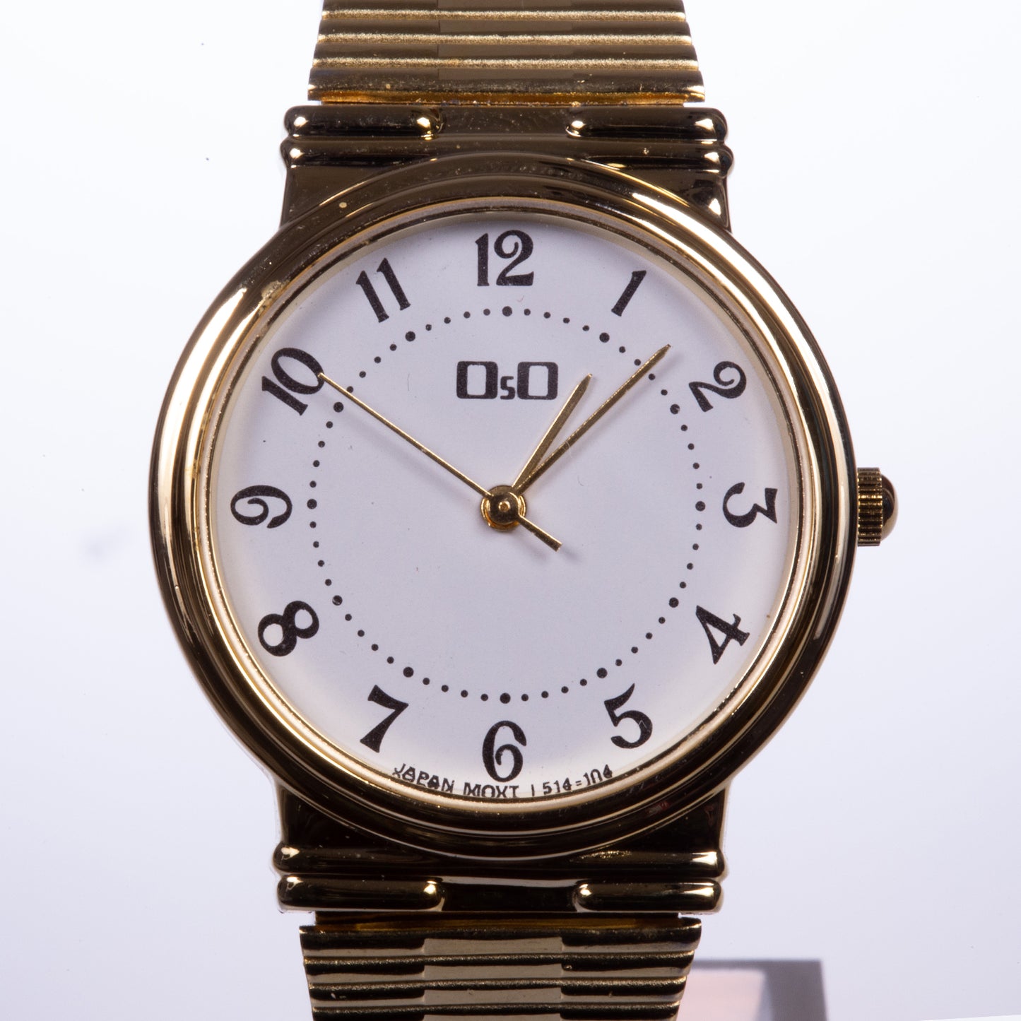 Reloj de moda para mujer con banda de acero, color dorado