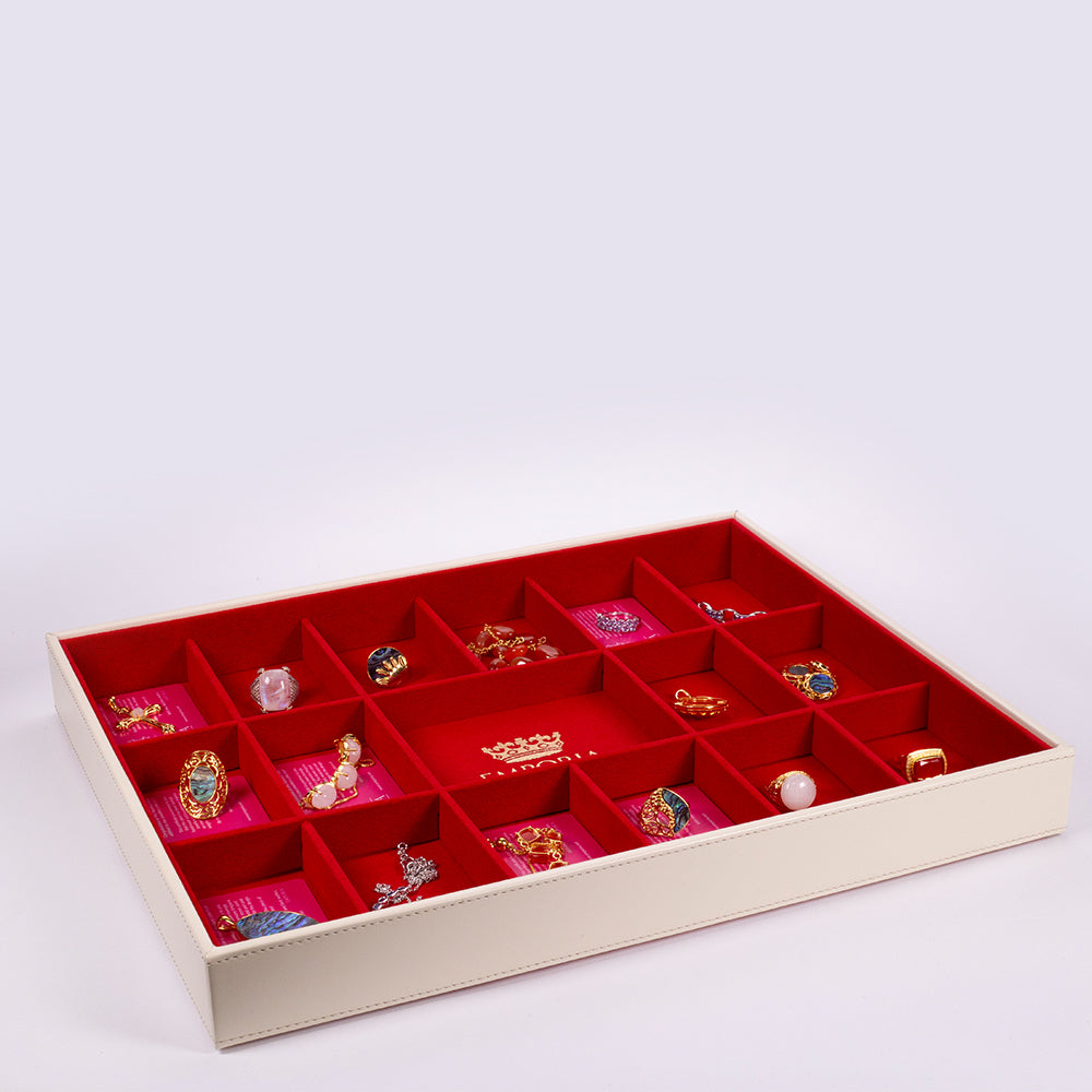 Emporia "Red Velvet Cake" Joyero apilable de terciopelo con tapa, beige