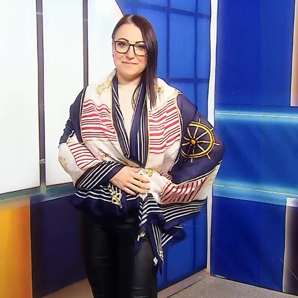 Bufanda de seda, 90 cm x 180 cm, rueda náutica y estampado de ancla