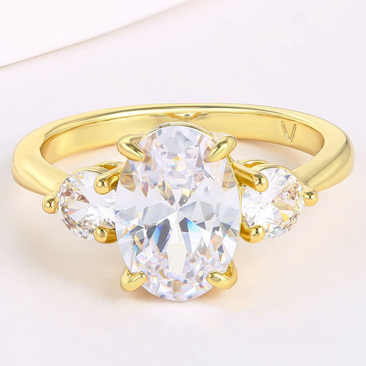 Anillo de Aleación Bañado en Oro con Cristal Emporia® Blanco
