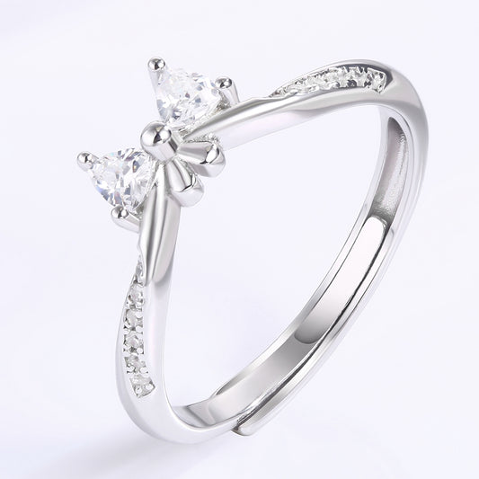 Anillo de Aleación Bañado en Oro con Cristal Emporia® Blanco