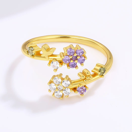 Anillo de Aleación Bañado en Oro con Cristal Emporia® Blanco y Cristal Emporia® Púrpura