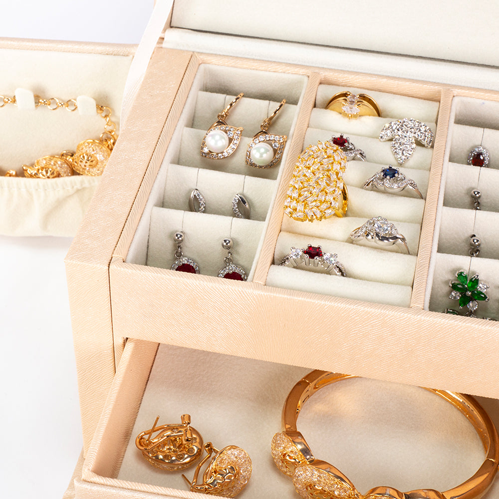 Joyero con espejo en color blanco