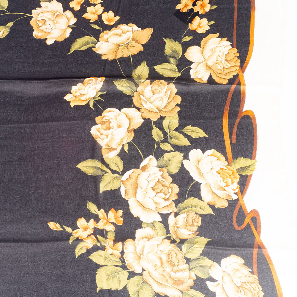 Bufanda lienzo y floración, 85 x 180 cms, negro, 100% seda vegana 3 