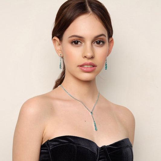 Conjunto de Aleación Bañado en Oro con Cristal Emporia® Verde ( Collar +Pendientes )