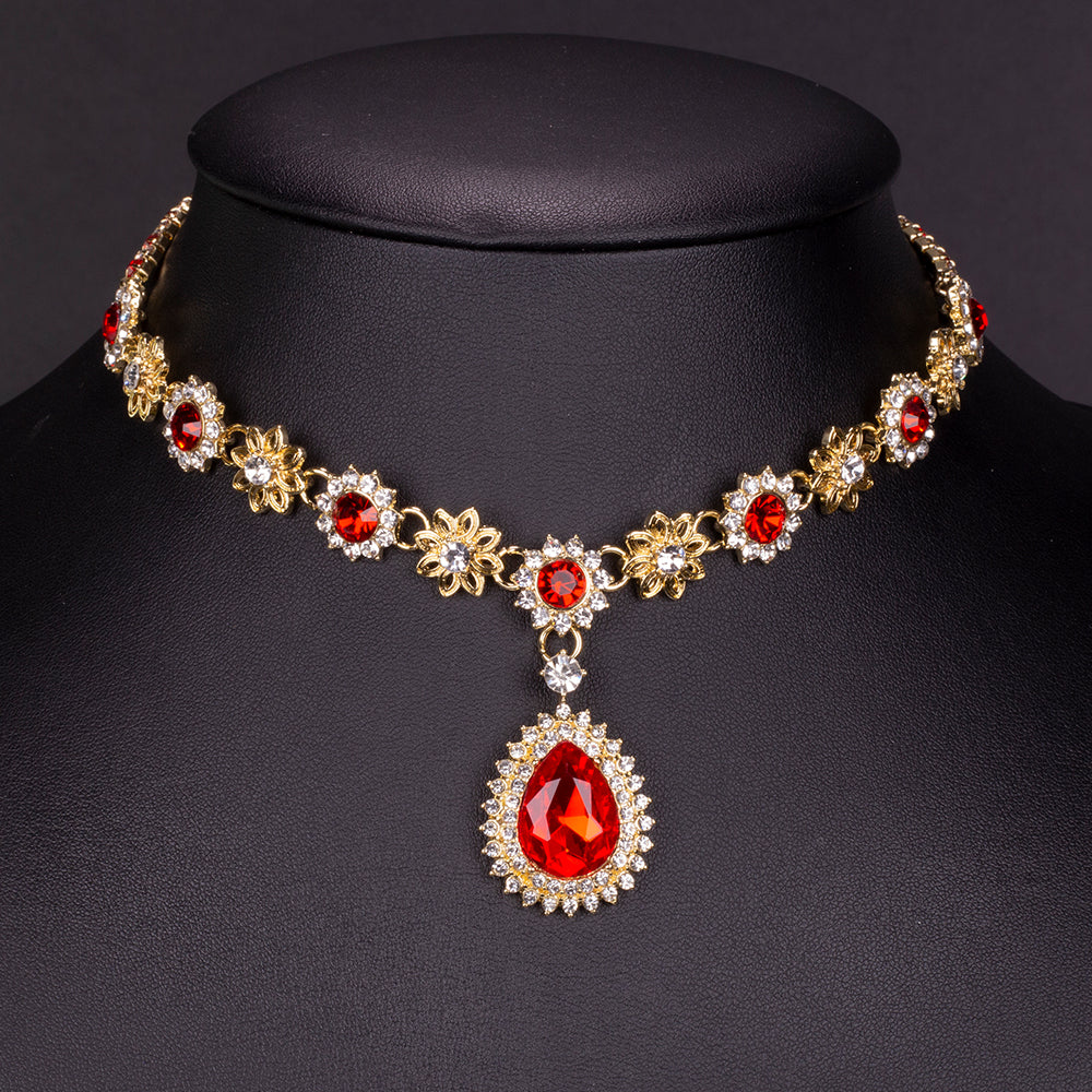 Conjunto de Aleación Bañado en Oro con Cristal Emporia® Rojo y Cristal Emporia® Blanco ( Collar +Pendientes ) 9 