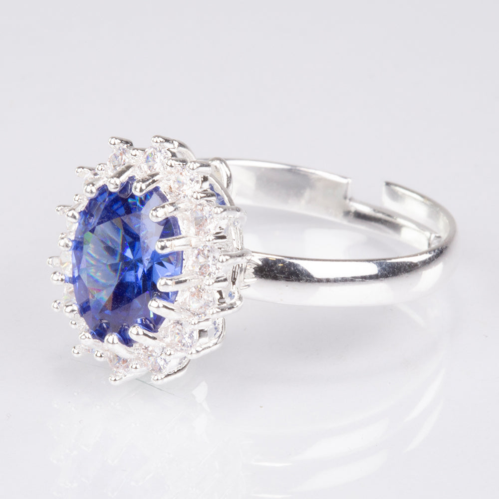 Conjunto de Aleación Bañado en Oro con Cristal Emporia® Azul y Cristal Emporia® Blanco ( Collar +Anillo )