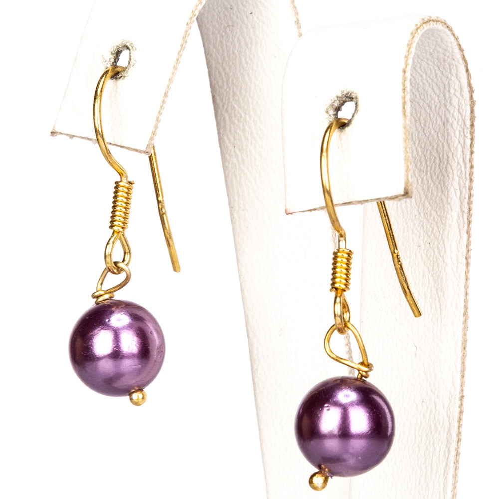 Conjunto de Plata Bañada en Oro con Perla de concha ( Pendientes +Pulsera ) 12 
