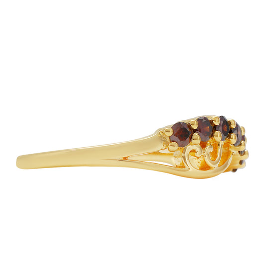 Anillo de Plata Bañada en Oro con Diamante Rojo