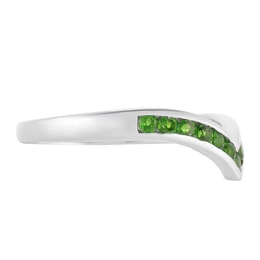 Anillo de Plata con Diópsido de Cromo