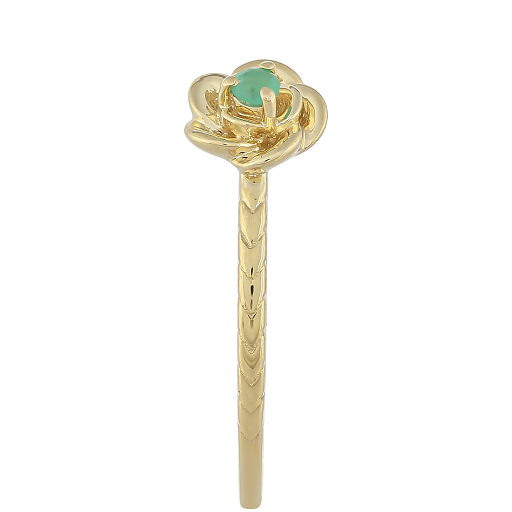 Anillo de Oro 9K con Esmeralda de Brasil