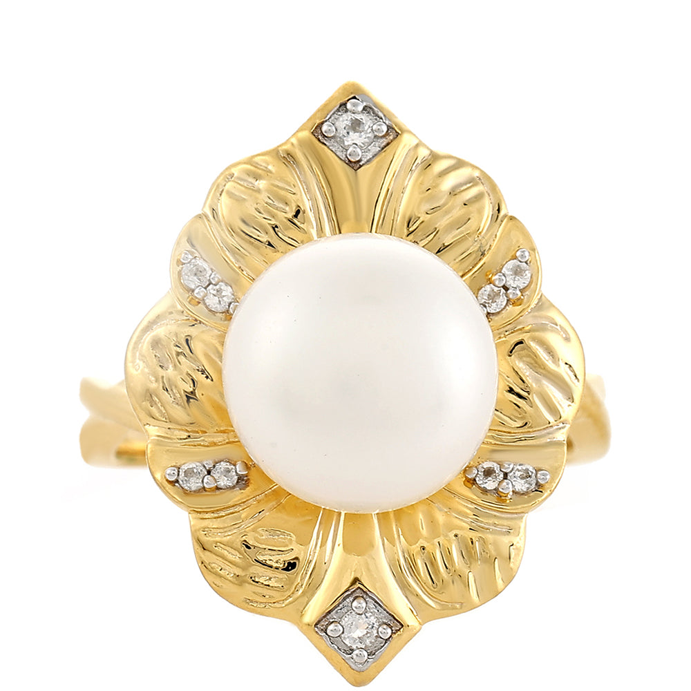 Anillo de Plata Bañada en Oro con Perla Barroca Cultivada de Agua Dulce y Topacio Blanco