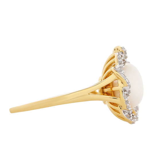 Anillo de Plata Bañada en Oro con Perla Barroca Cultivada de Agua Dulce y Topacio Blanco