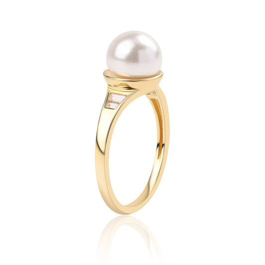 Anillo de Plata Bañada en Oro con Perla blanca de agua dulce y Topacio Blanco