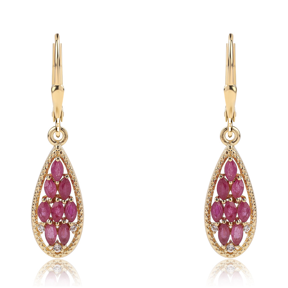 Pendientes de Plata Bañada en Oro con Rubí de Mozambique y Topacio Blanco