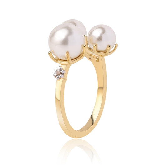 Anillo de Plata Bañada en Oro con Perla blanca de agua dulce y Topacio Blanco