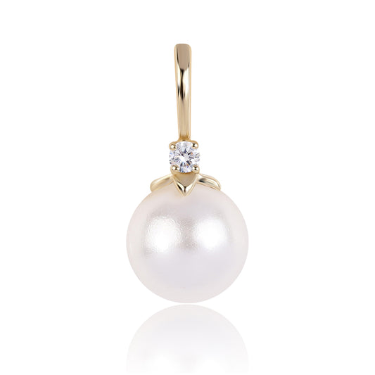 Colgante de Oro 9K con Perla blanca de agua dulce y Zircón Blanco