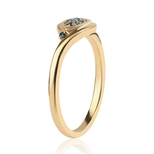 Anillo de Plata Bañada en Oro con Diamante Azul