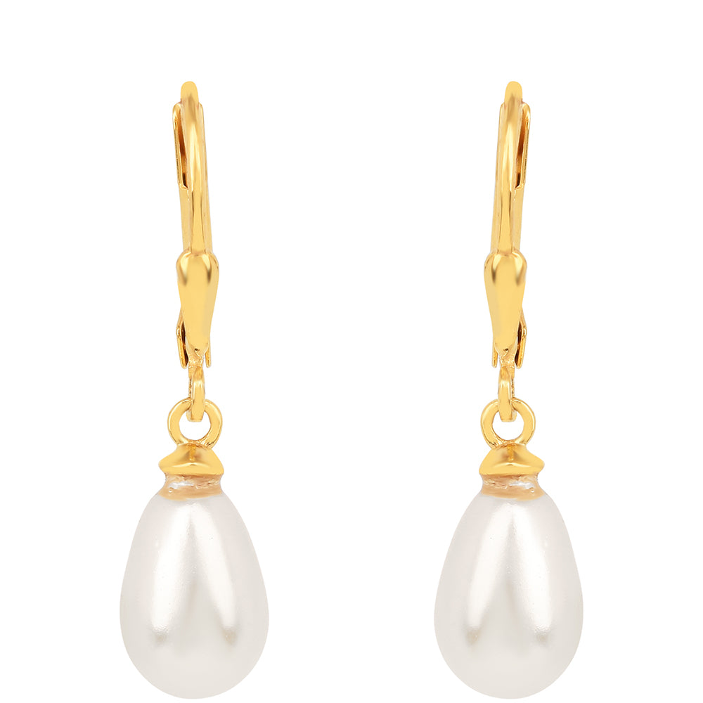 Pendientes de Plata Bañada en Oro con Perla de Agua Dulce Crema