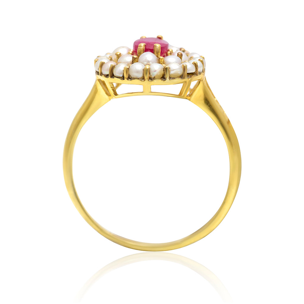 Anillo de Plata Bañada en Oro con Rubí de Madagascar y Perla blanca de agua dulce