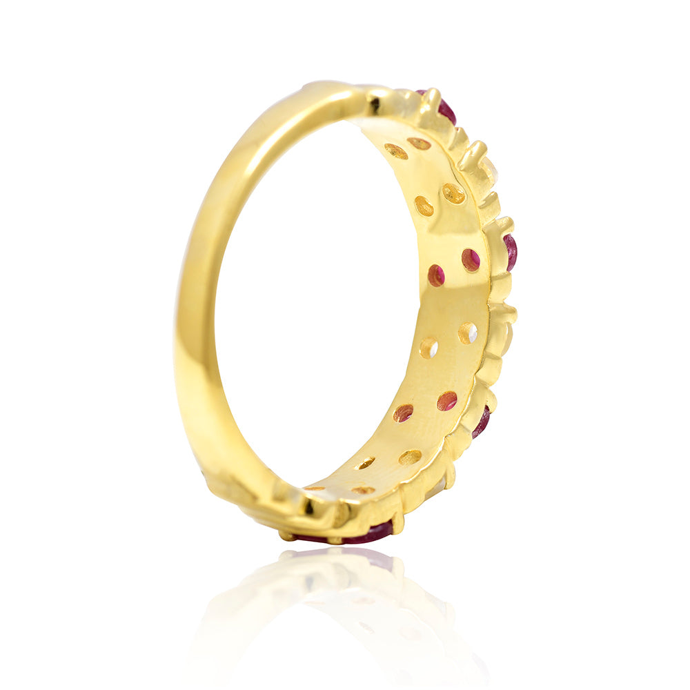 Anillo de Plata Bañada en Oro con Rubí de Madagascar y Topacio Blanco