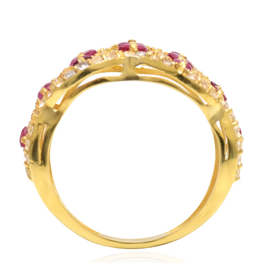 Anillo de Plata Bañada en Oro con Rubí de Madagascar y Topacio Blanco