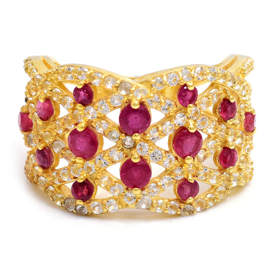 Anillo de Plata Bañada en Oro con Rubí de Madagascar y Topacio Blanco