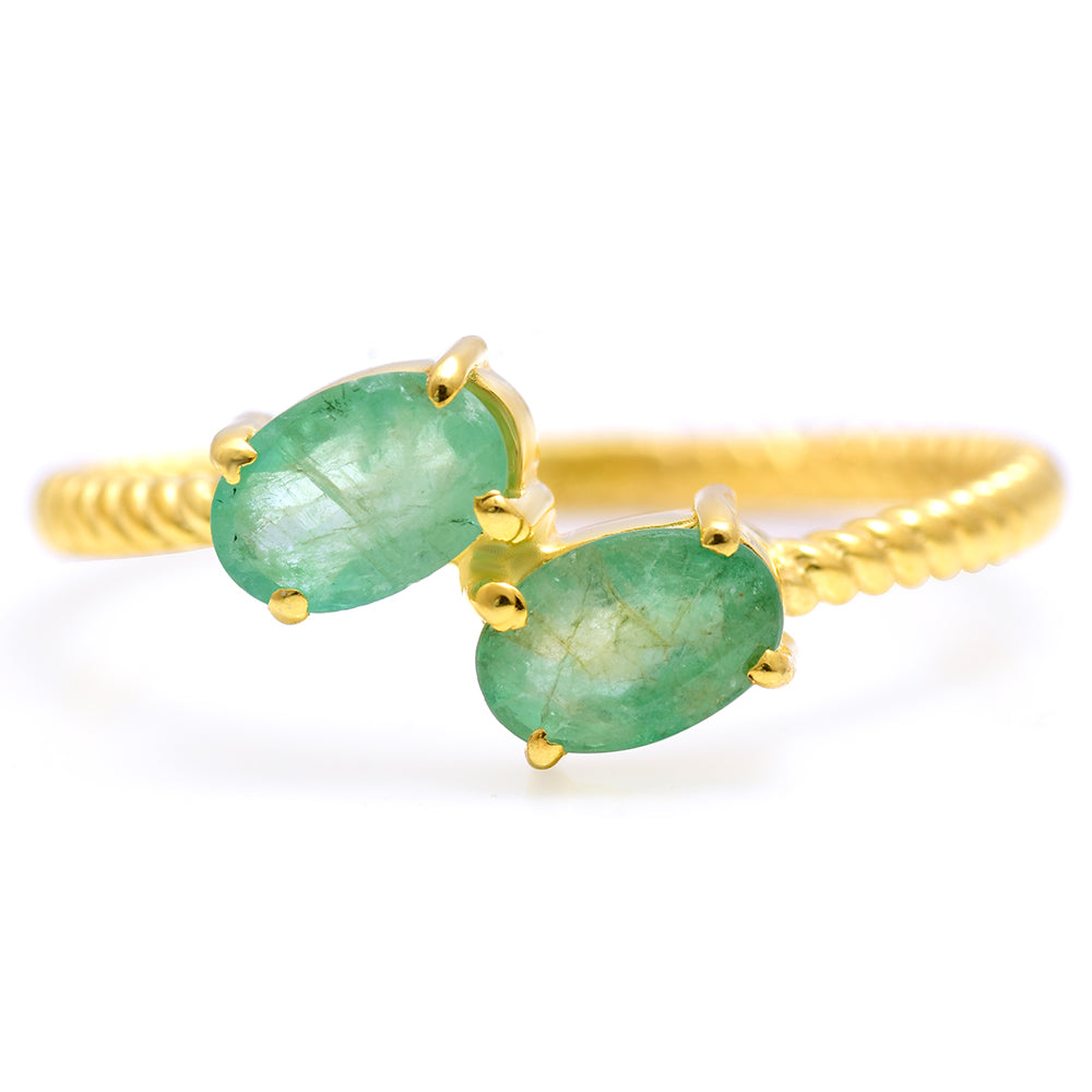 Anillo de Plata Bañada en Oro con Esmeralda de Brasil