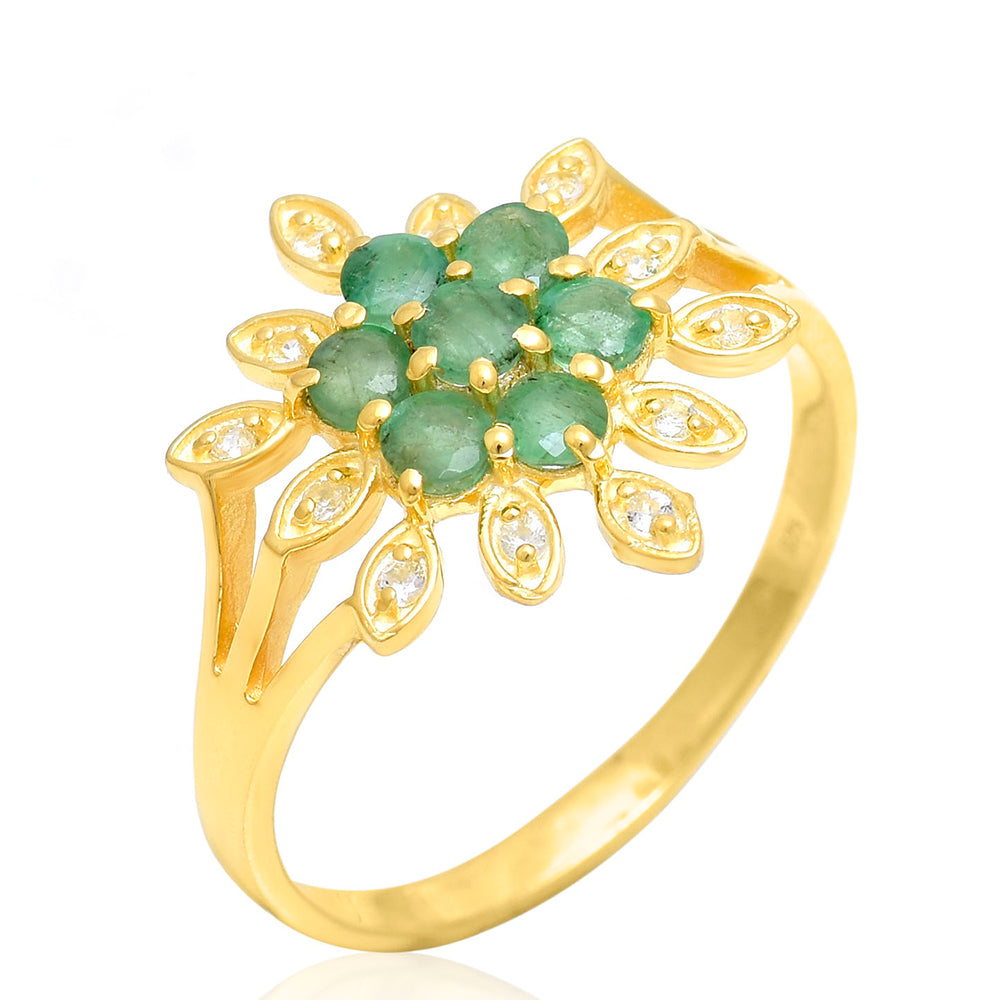 Anillo de Plata Bañada en Oro con Esmeralda de Brasil y Topacio Blanco