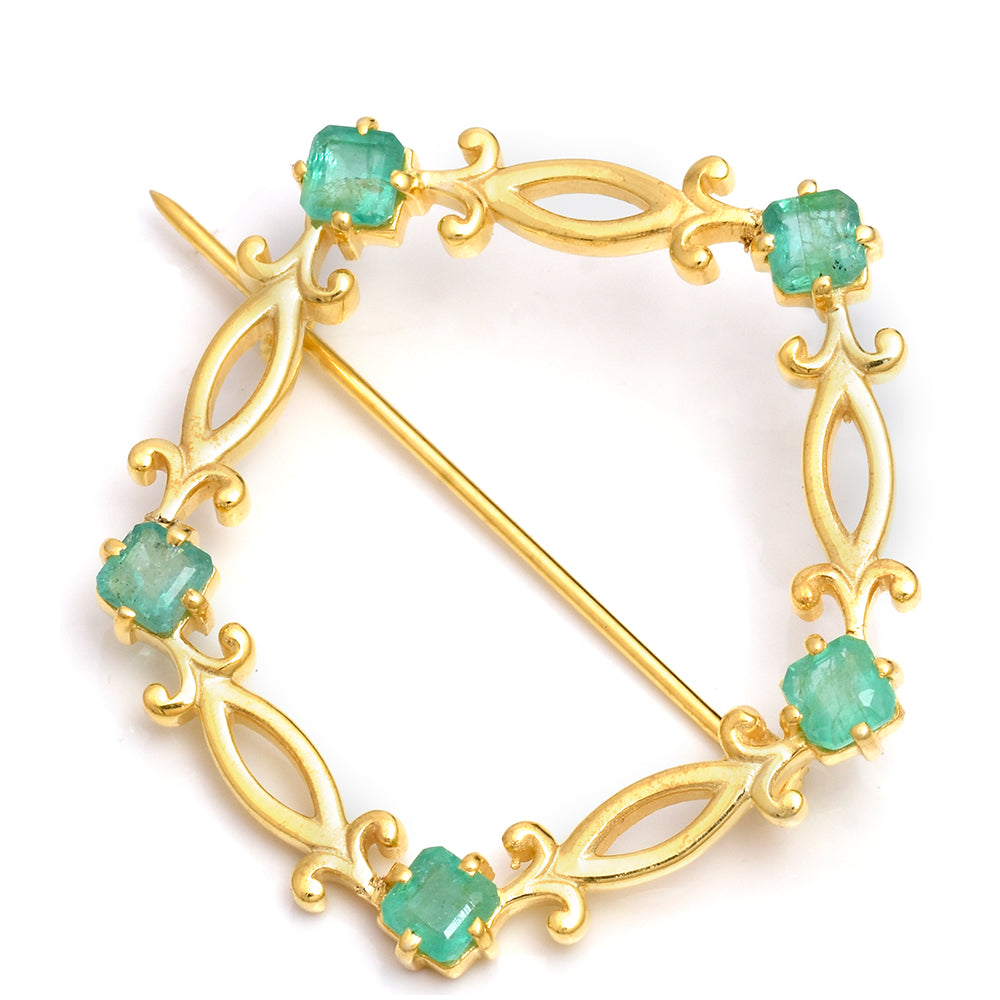 Broche de Plata Bañada en Oro con Esmeralda de Brasil