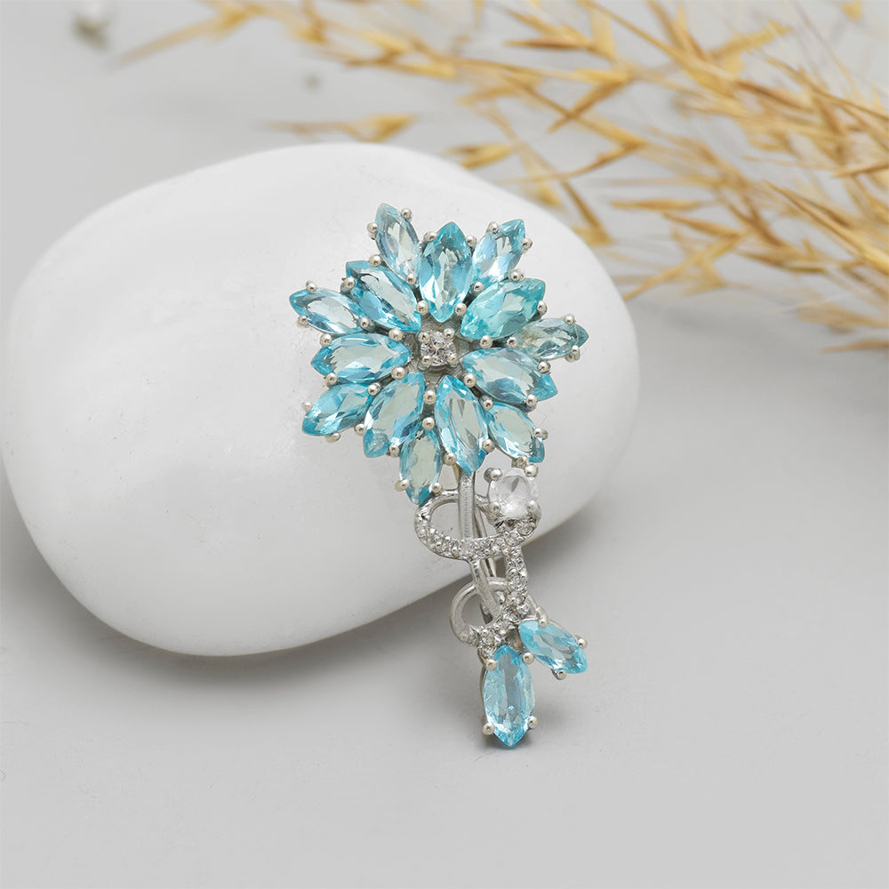 Broche de Plata con Apatita azul de Madagascar y Topacio Blanco