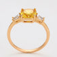 Anillo de Aleación Bañado en Oro con Cristal Emporia® Amarillo y Cristal Emporia® Blanco