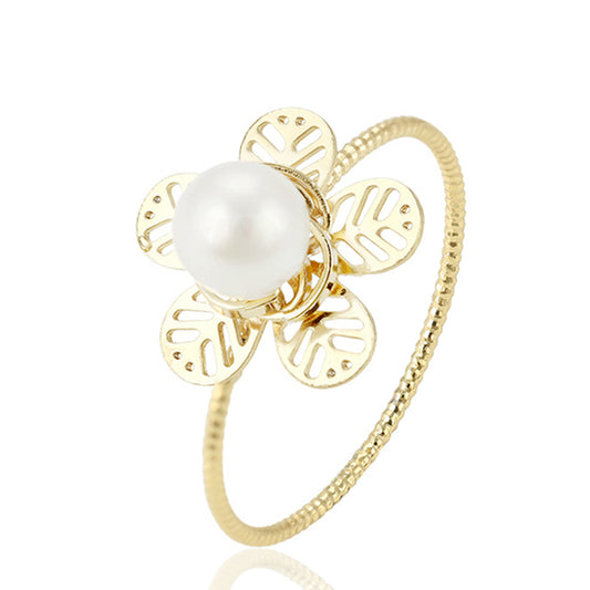 Anillo de Aleación Bañado en Oro con Perla de cristal