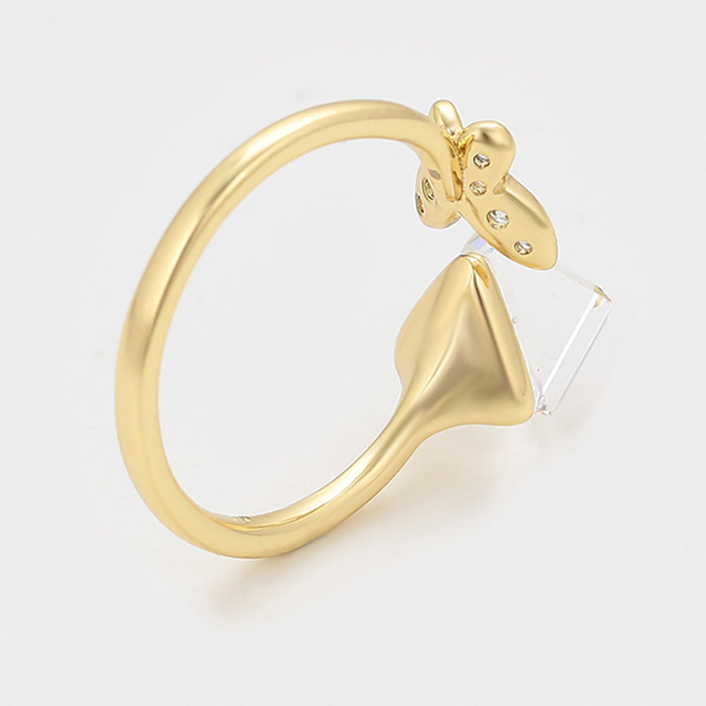 Anillo de Aleación Bañado en Oro con Cristal Emporia® Blanco 4 