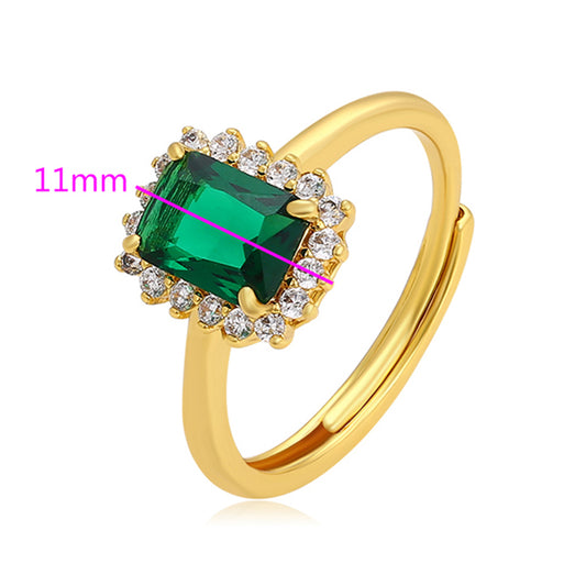 Anillo de Aleación Bañado en Oro con Cristal Emporia® Verde y Cristal Emporia® Blanco
