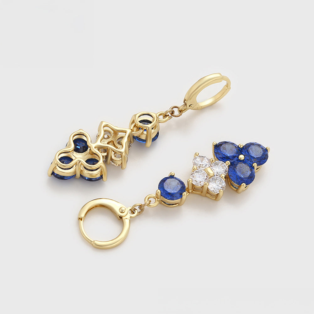 Pendientes de Aleación Bañado en Oro con Cristal Emporia® Azul y Cristal Emporia® Blanco 7 