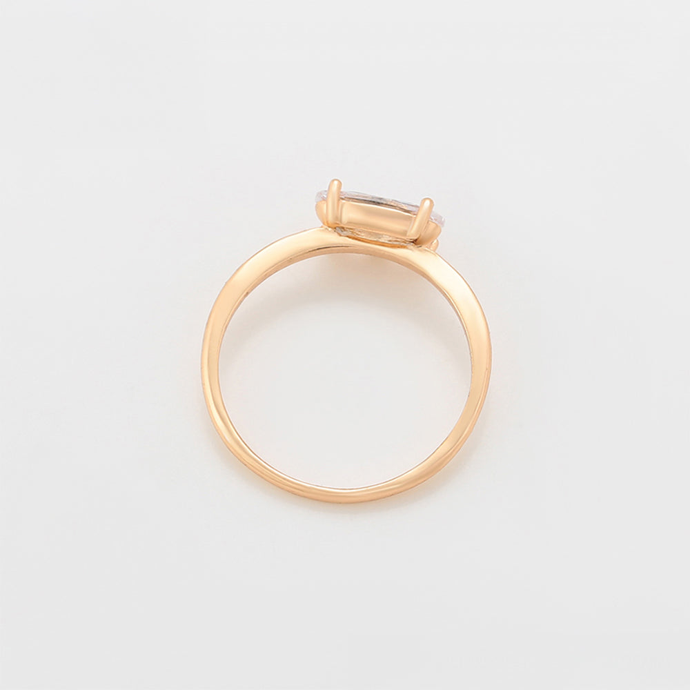 Anillo de Aleación Bañado en Oro con Cristal Emporia® Blanco