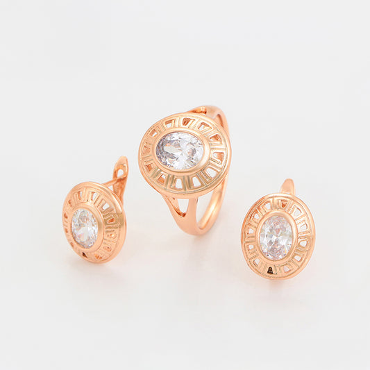 Conjunto de Aleación Bañado en Oro con Cristal Emporia® Blanco ( Pendientes +Anillo )
