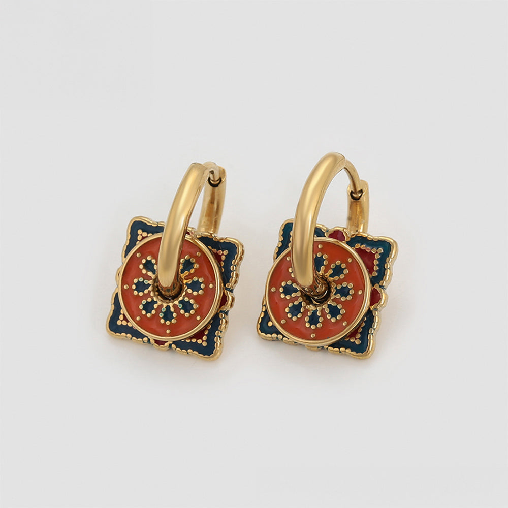 Pendientes de Aleación Bañado en Oro con Esmalte 3 