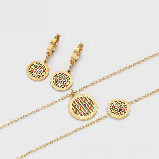 Conjunto de Aleación Bañado en Oro con Cristal Emporia® Rojo y Cristal Emporia® Azul ( Collar +Pendientes +Pulsera +Colgante )