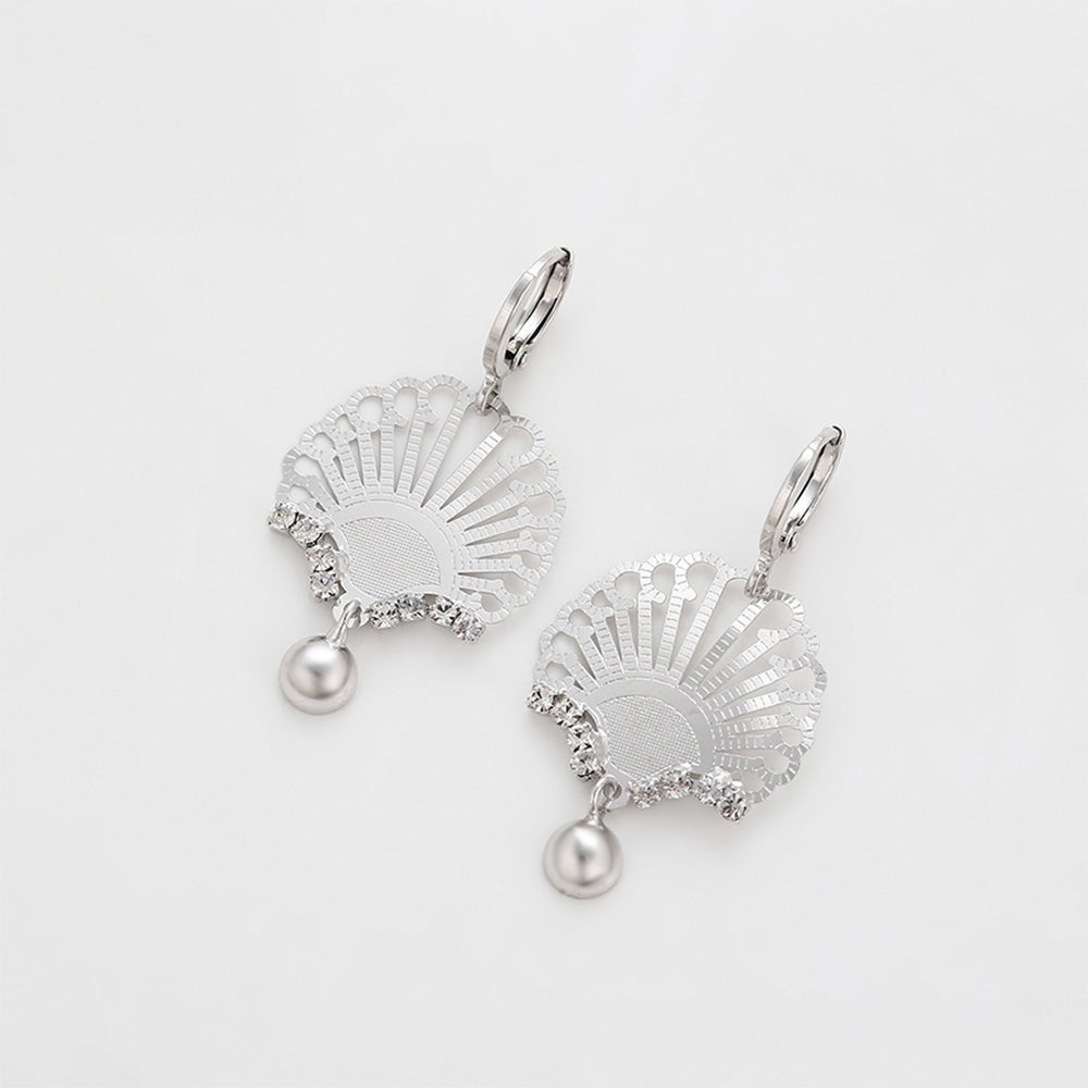 Conjunto de Aleación Bañado en Oro con Cristal Emporia® Blanco ( Pendientes +Colgante )