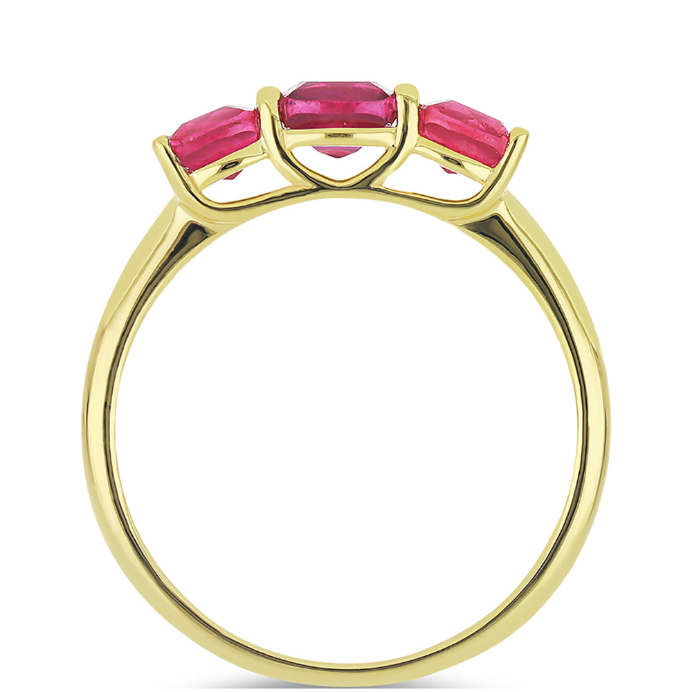 Anillo de Oro 9K con Rubí de Madagascar